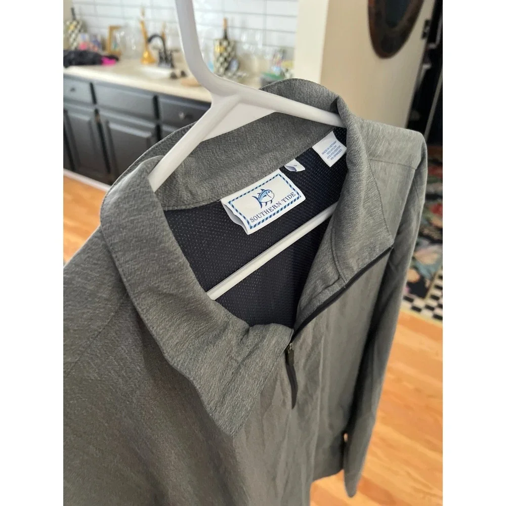 Southern Tide men large